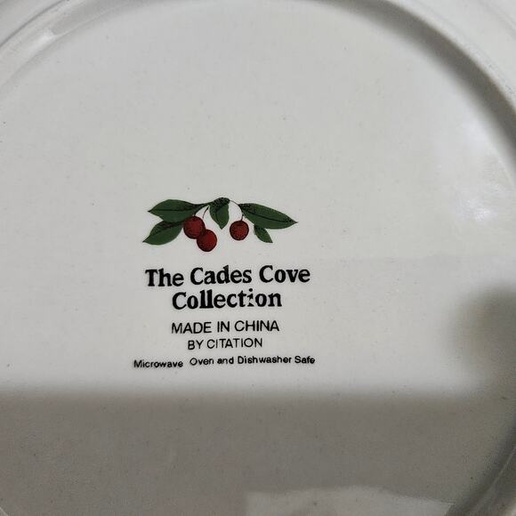 Cades Cove Citation Set of 4 7.5" Salad Plates Green Lattice Apple Pattern - Picture 3 of 6
